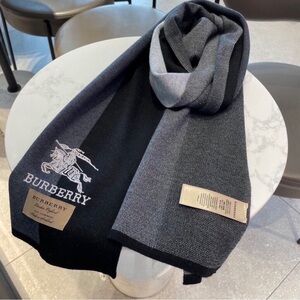 Burberry ✅Black and Gray Men's Scarf